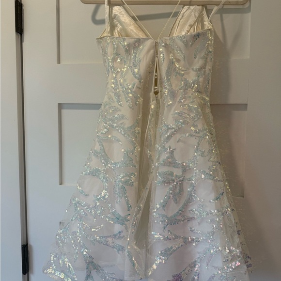 White Fit and Flare Mini Dress with Plunge Neckline. - Picture 5 of 6